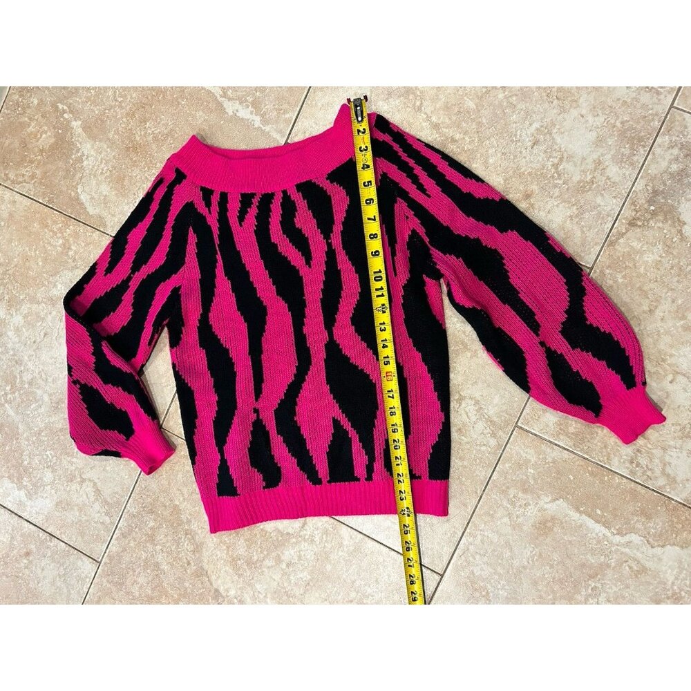 Women Off-Shoulder Animal Print Long Sleeve Sweater-Size Small No Tag